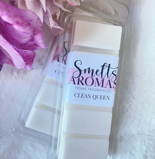 Clean Queen Wax Melt - A luxurious wax melt with fruity floral notes of strawberry, mandarin, jasmine, patchouli, musk, and amber.